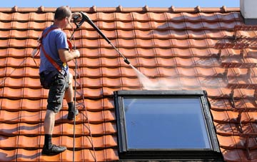 roof cleaning Ynyswen